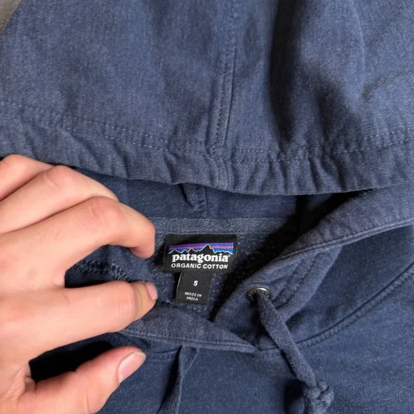Patagonia Organic Cotton Blue Pullover Center Logo Long Sleeve Graphic Hoodie S - Picture 3 of 7